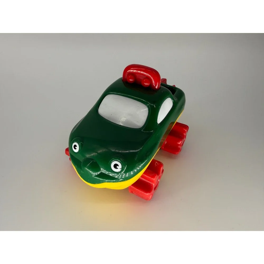 Vintage BRIO Amphibious Toy Car Green Plastic Rolling Propeller Toddler Vehicle